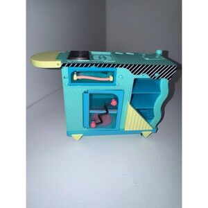 L.O.L. Surprise O.M.G. To-Go Diner Playset